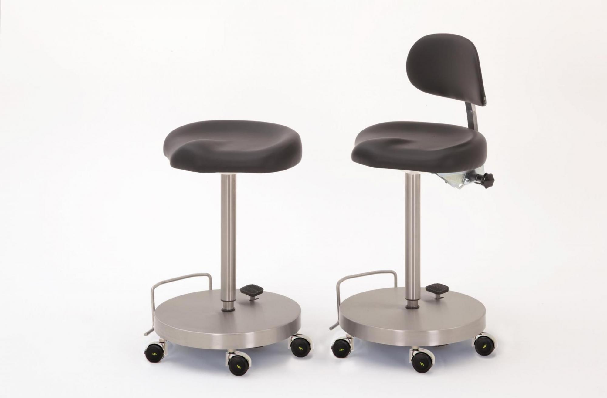 OP-Fahrdrehsessel-BE-140200 OP- Fahrdrehsessel BE-140200 mit Sattelsitz